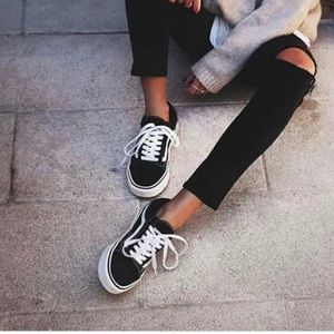 OLD SKOOL VANS